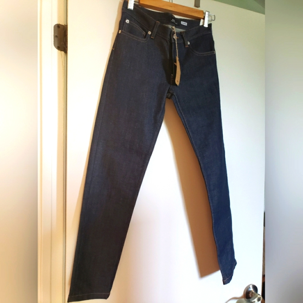 (NWT) A.P.C. Indigo Straight Jeans - women’s size 24